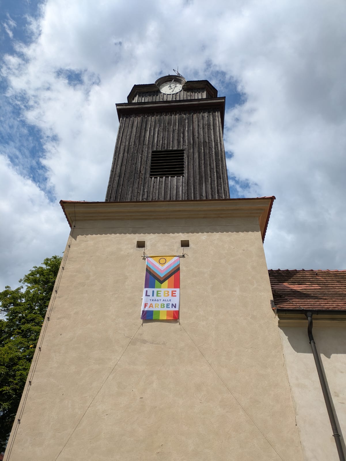 Schön, wenn Leute extra an der Kirche anhalten…